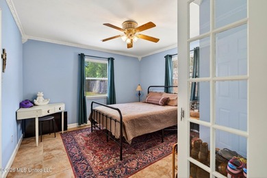 Steps from the beach and just minutes from shopping, dining, and - photo 23