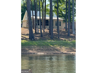 Welcome to the lake! Beautiful lakefront home on Clarks Hill - photo 6