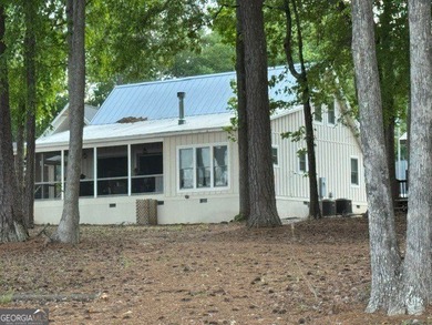 Welcome to the lake! Beautiful lakefront home on Clarks Hill - photo 8