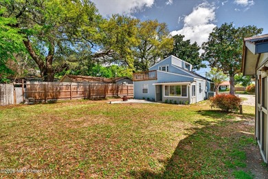 Steps from the beach and just minutes from shopping, dining, and - photo 45