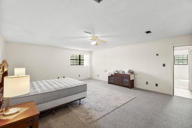 75 dollars of foot on 3 acres is a steal. 6200 sq feet No Hoa - photo 46