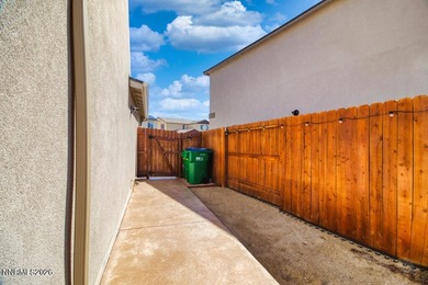 Paid-off solar. A backyard built to enjoy. And a Lennar floor - photo 47