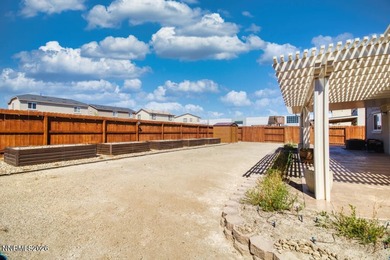 Paid-off solar. A backyard built to enjoy. And a Lennar floor - photo 49