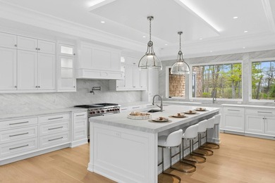 A newly built, traditional cedar-shake estate with pond and bay - photo 6