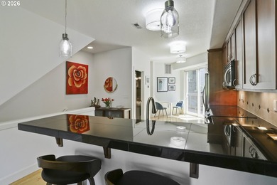 Nestled in the heart of beautiful Cathedral Park in the vibrant - photo 9