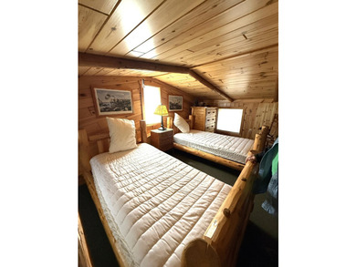 Escape to Your Ultimate Up North Retreat! Tucked away deep in - photo 6
