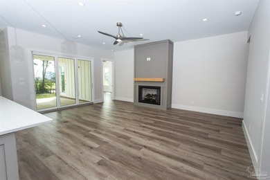 New Construction in a fantastic location in the Tiger Point Golf - photo 10