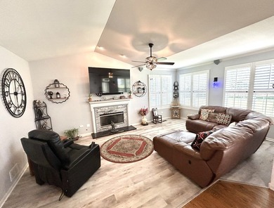 SELLER is MOTIVATED on this Stunning 3 bed 3 bath *Greenbriar* - photo 13