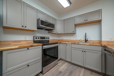 **Location, Location, Location!** Don't miss this beautifully - photo 14