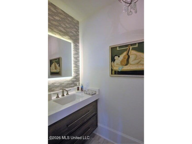 Magnificent home on peninsula overlooking the Bay! Greatroom - photo 17
