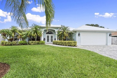 Premier waterfront opportunity in the highly sought-after Queens - photo 4