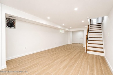 Welcome to 216 Woodrow Road, a beautifully renovated - photo 29