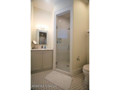 Magnificent home on peninsula overlooking the Bay! Greatroom - photo 37