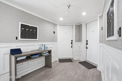 Welcome home to this beautiful 3-bedroom condo in the heart of - photo 8