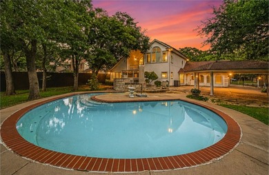 BACK ON THE MARKET DUE TO BUYER'S FINANCING: Enjoy golf course - photo 1