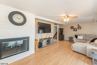 Additional listing photo 1