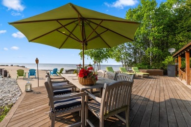 A very RARE property with 354' of waterfront, 225' long - photo 17