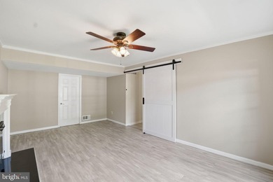 HUGE price improvement!!! Move-in ready 3-bed, 2.5-bath - photo 17