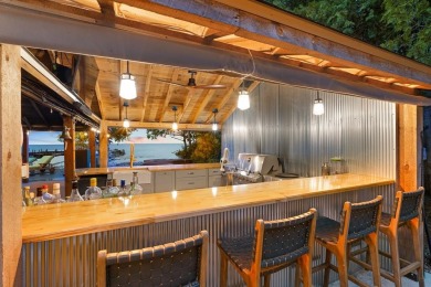 A very RARE property with 354' of waterfront, 225' long - photo 32