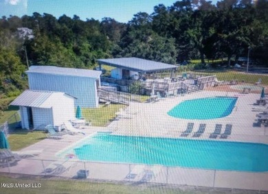 Build your dream home on this fabulous lot! Close to water - photo 7