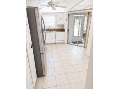 Welcome to this 2-bed/2-bath condo located in Poinciana Country - photo 10