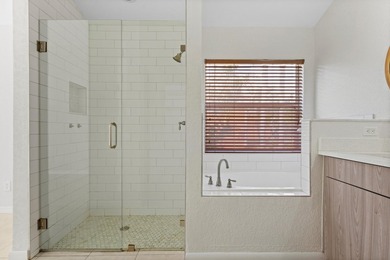 Florida living shines in this beautifully maintained pool home - photo 22