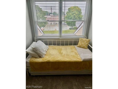 Rare opportunity to own a beautifully updated waterfront condo - photo 33