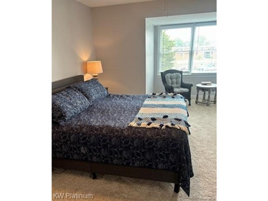 Rare opportunity to own a beautifully updated waterfront condo - photo 41