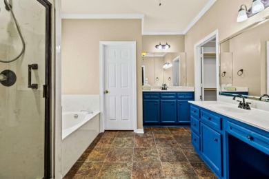 Beautiful & Spacious Waterfront Home on Westwood Lake! - photo 21