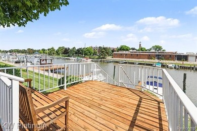 Rare opportunity to own a beautifully updated waterfront condo - photo 48