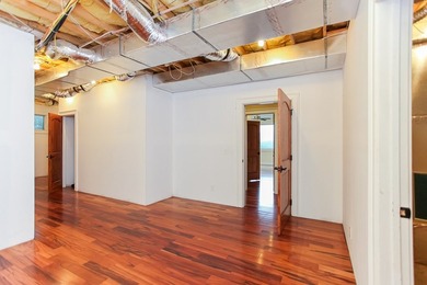 Nestled in the highly sought-after Thunderbird community, this - photo 50
