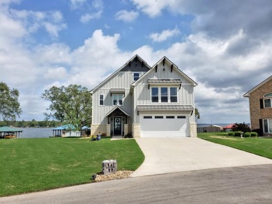 Exceptional waterfront home on Lake Palestine near Tyler!! - Lake Home Sale Pending in Chandler, Texas