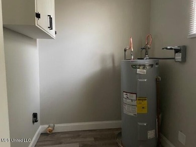 REPAIRED and READY for new owners!! Home qualifies for USDA! We - photo 12