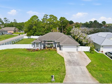 This 3 bed/2 bath home is a true sanctuary of elegance and - photo 2