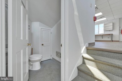 New and improved pricing on this recently renovated and well - photo 25