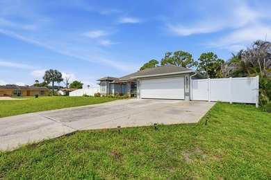 This 3 bed/2 bath home is a true sanctuary of elegance and - photo 6