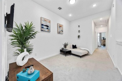 Like-new townhome featuring modern upgrades and an open - photo 8