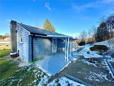 This inviting ranch-style home offers the ease and comfort of - photo 2