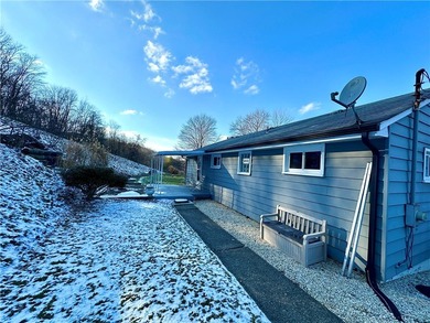 This inviting ranch-style home offers the ease and comfort of - photo 3