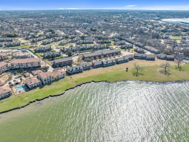 Lake Condo For Sale in Rockwall, Texas