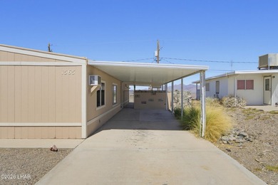 Beautifully refreshed inside and out, this move-in-ready home - photo 3