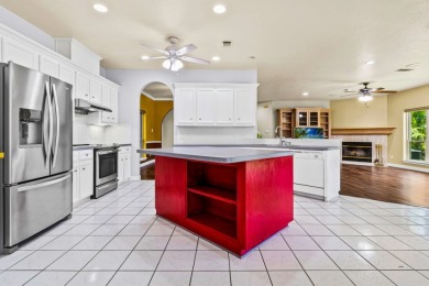 Beautiful & Spacious Waterfront Home on Westwood Lake! - photo 14