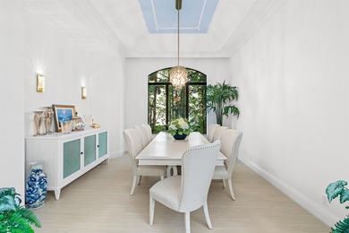 Boca Raton elegance meets European elan at this lakefront - photo 5