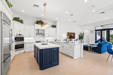 Boca Raton elegance meets European elan at this lakefront - photo 7