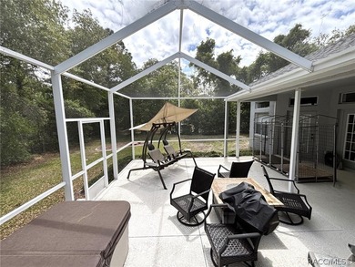 Welcome to this beautifully maintained 3-bedroom, 2-bathroom - photo 35