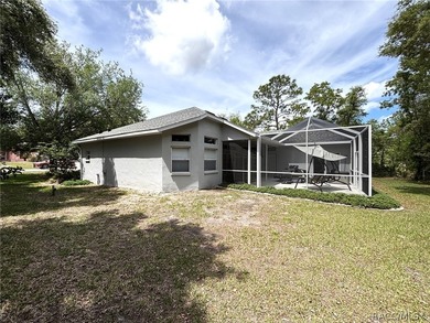 Welcome to this beautifully maintained 3-bedroom, 2-bathroom - photo 40