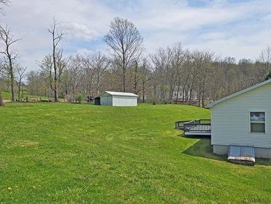 Tucked into the heart of an outdoor paradise, this 3 bedroom, 1 - photo 6