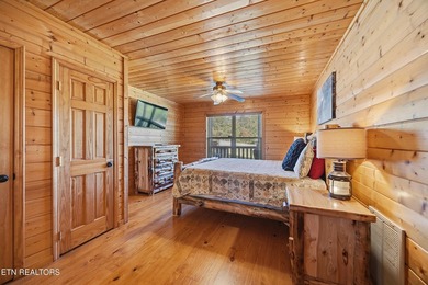 A rare easy-access cabin in the heart of the Smokies -- and a - photo 10