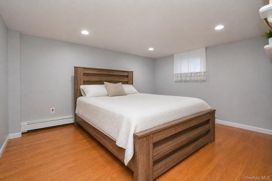 Welcome to this spacious 4-bedroom, 3-bath expanded ranch - photo 12