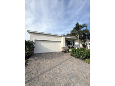 Lake Tohopekaliga Home For Sale in Kissimmee Florida